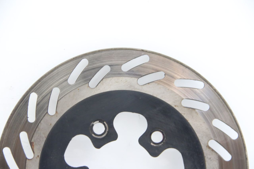 photo de FRONT BRAKE DISC PEUGEOT TWEET 4T 50 (2010 - 2014) - Technical close-up