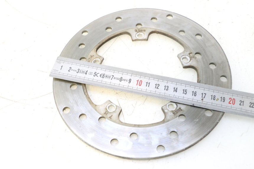 photo de FRONT BRAKE DISC PIAGGIO VESPA S 2T 50 (2007 - 2014) - Alternative perspective
