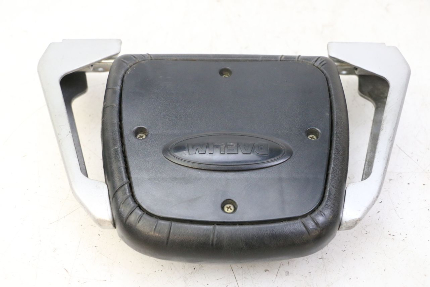 photo de SEAT COWL DAELIM HISTORY 125 (2001 - 2002) - Alternative perspective