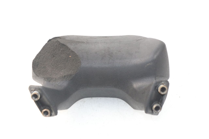 photo de BACKREST SYM JOYMAX 250 (2013 - 2017) - Fixing points details