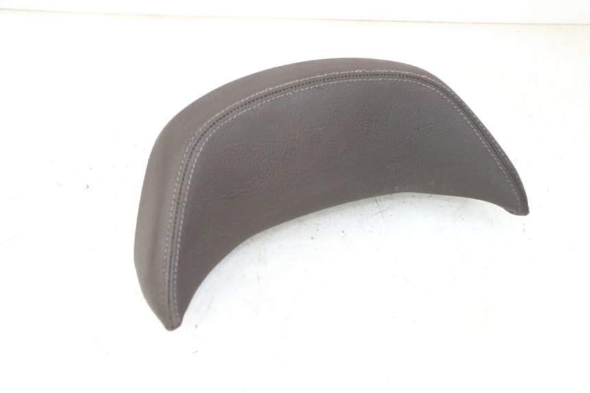 photo de BACKREST PEUGEOT SATELIS 125 (2006 - 2009) - Alternative perspective