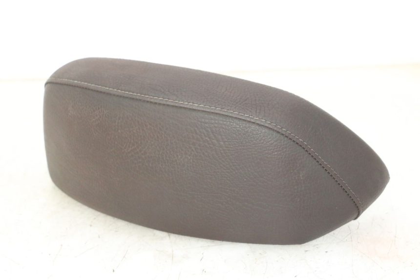 photo de BACKREST PEUGEOT SATELIS 125 (2006 - 2009) - Technical close-up