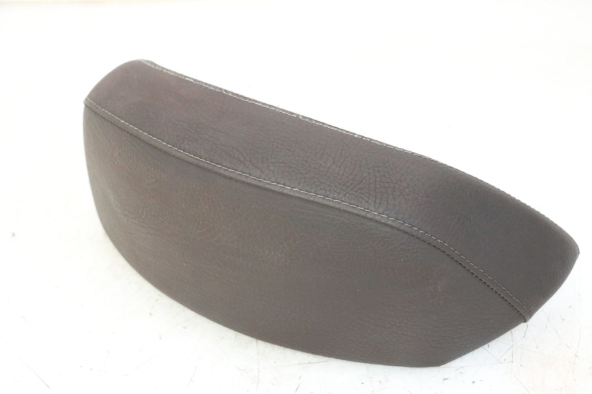 photo de BACKREST PEUGEOT SATELIS 125 (2006 - 2009) - Product overview