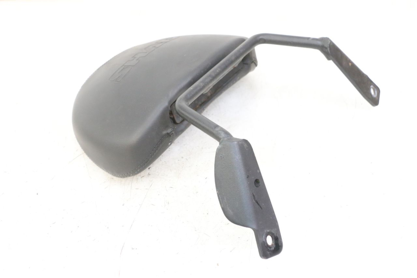 photo de BACKREST SUZUKI BURGMAN 125 (2018 - 2021) - Technical close-up