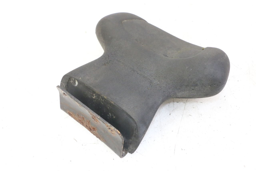 photo de BACKREST PIAGGIO X8 125 (2004 - 2007) - Surface and material condition