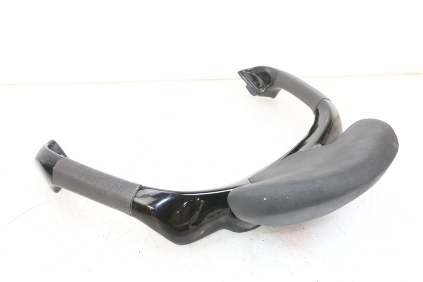 photo de BACKREST PIAGGIO XEVO - X EVO 125 (2007 - 2017) - Fixing points details