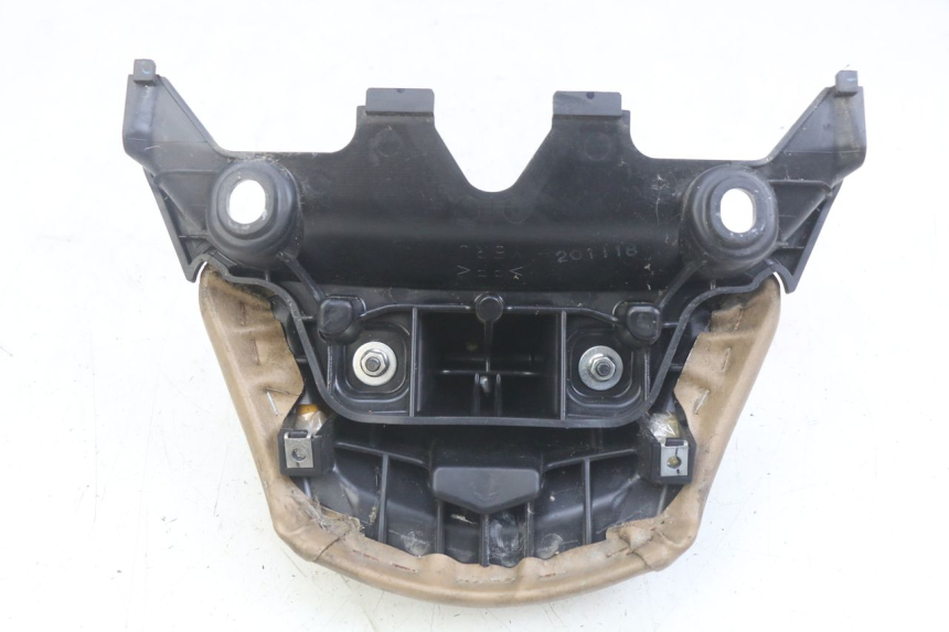 photo de BACKREST YAMAHA YP MAJESTY 400 (2004 - 2008) - Zoom on usage condition