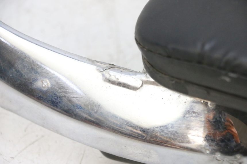 photo de BACKREST KYMCO ZING 125 (1997 - 2003) - Detailed visual inspection