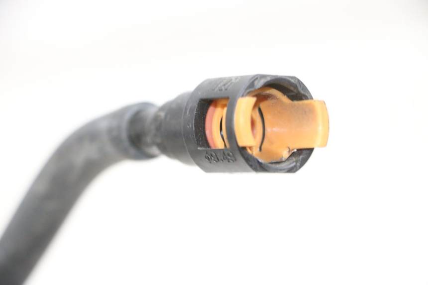 photo de INJECTOR HOSE SUZUKI BURGMAN 650 (2013 - 2020) - Technical close-up