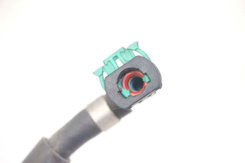 photo de INJECTOR HOSE HONDA FORZA ABS 300 (2013 - 2017) - Zoom on usage condition