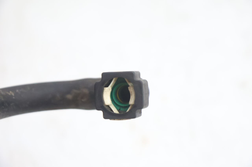 photo de INJECTOR HOSE GILERA GP 800 (2007 - 2013) - Alternative perspective