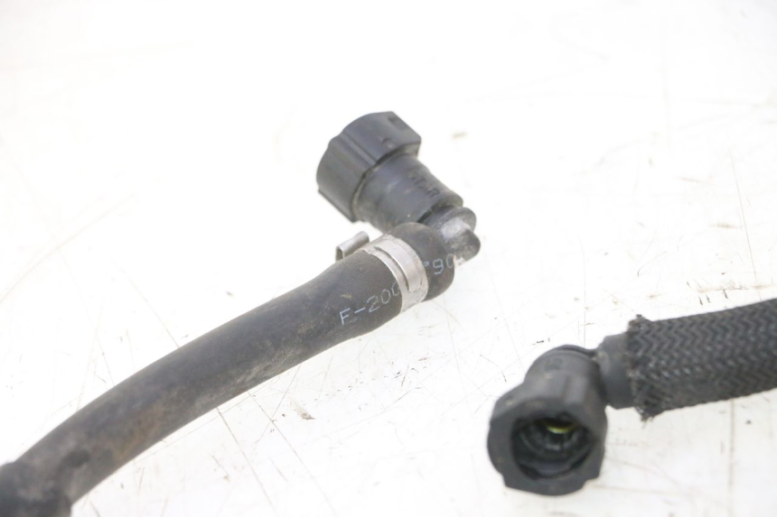 photo de INJECTOR HOSE PEUGEOT KISBEE 4T 50 (2023 - 2026) - Surface and material condition
