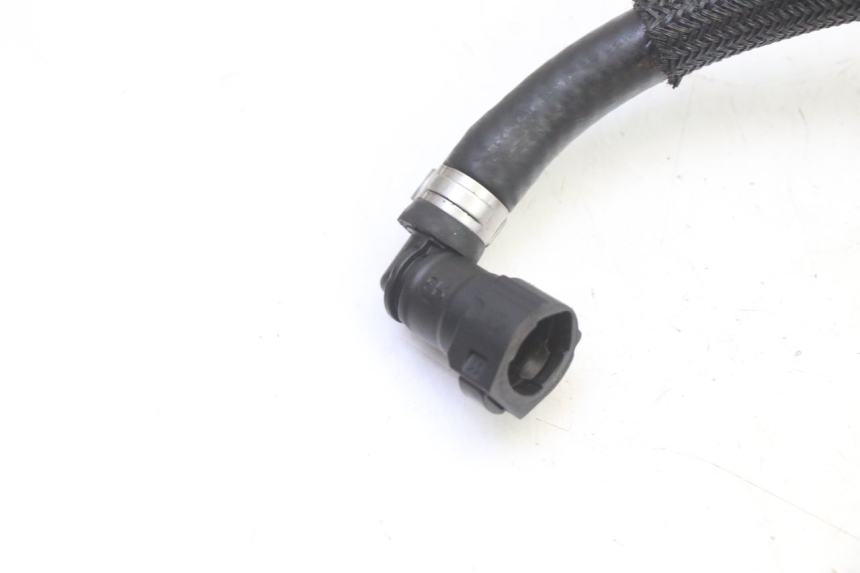 photo de INJECTOR HOSE PEUGEOT STREETZONE I 2T 50 (2018 - 2020) - Zoom on usage condition