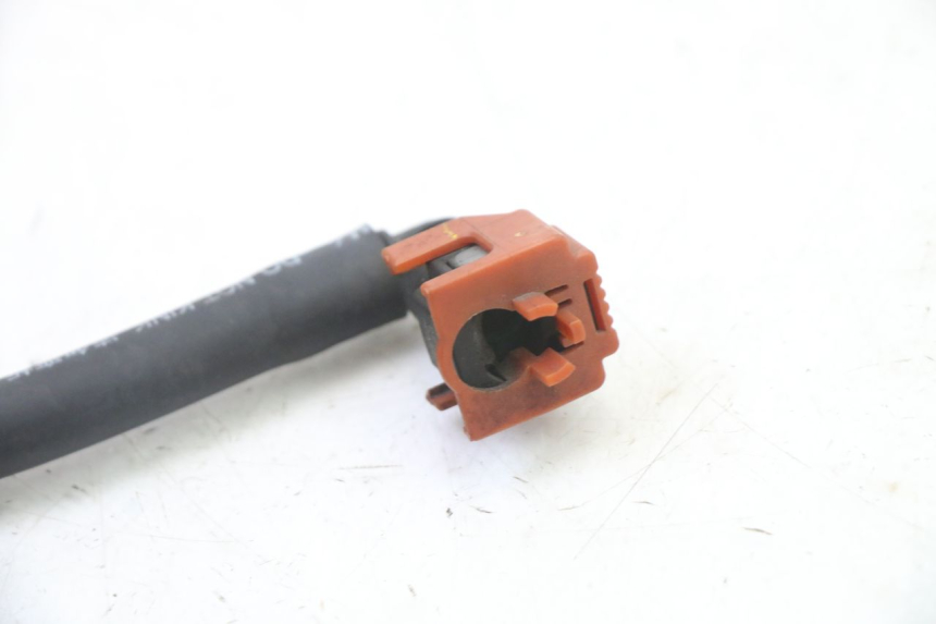 photo de INJECTOR HOSE YAMAHA XJ6 ABS 600 (2008 - 2016) - Zoom on usage condition