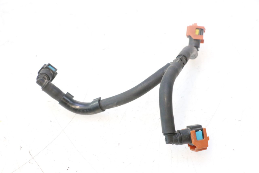 photo de INJECTOR HOSE YAMAHA YZF R6 600 (2008 - 2009) - Alternative perspective