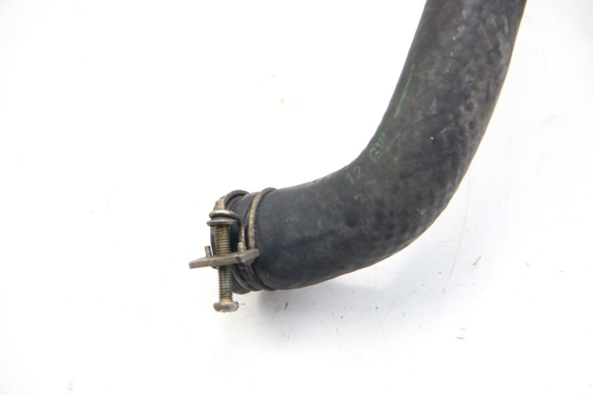 photo de RADIATOR HOSE KYMCO DINK STREET 125 (2009 - 2014) - Surface and material condition