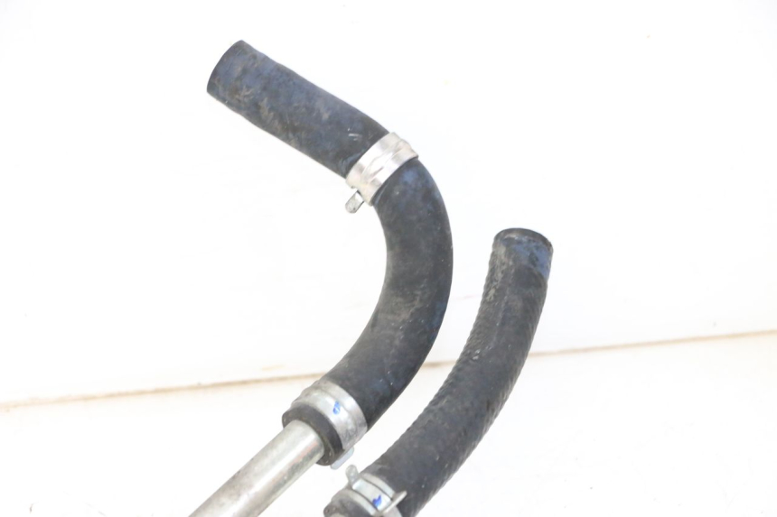 photo de RADIATOR HOSE HONDA FORZA ABS 300 (2013 - 2017) - Technical close-up