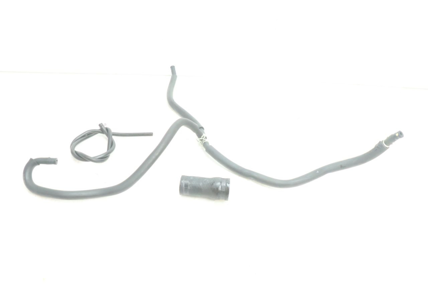 photo de RADIATOR HOSE YAMAHA FZ8 800 (2010 - 2016) - Zoom on usage condition
