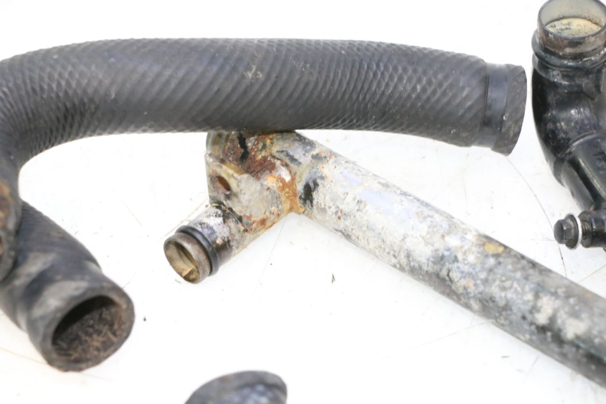 photo de RADIATOR HOSE KAWASAKI GPX F ZX750F 750 (1986 - 1990) - Zoom on usage condition