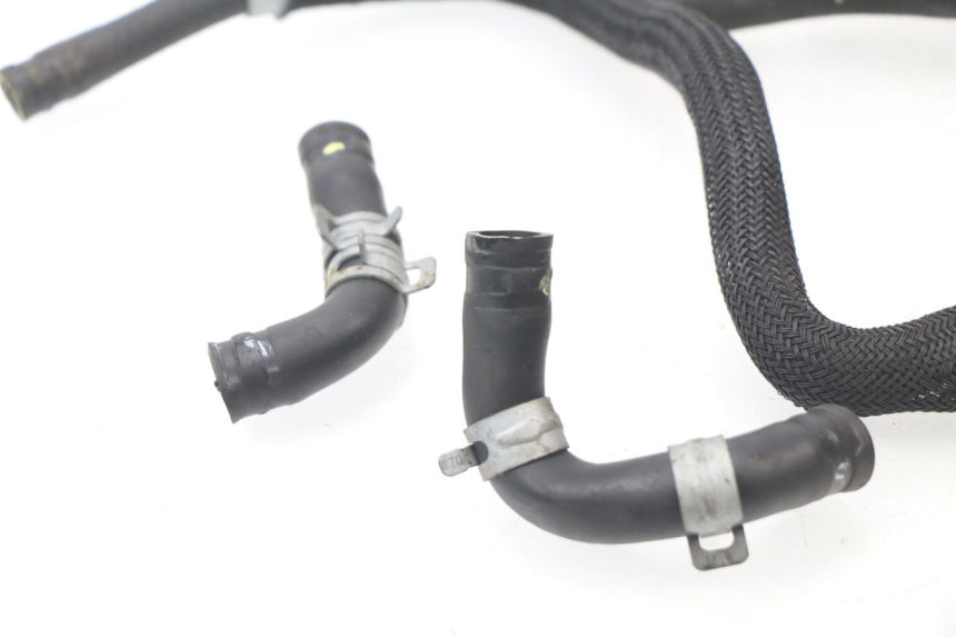 photo de RADIATOR HOSE SUZUKI GSX-R GSXR 600 (2008 - 2010) - Alternative perspective