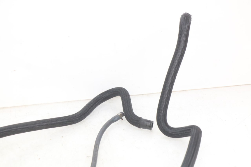 photo de RADIATOR HOSE SYM GTS EFI 125 (2012 - 2016) - Zoom on usage condition