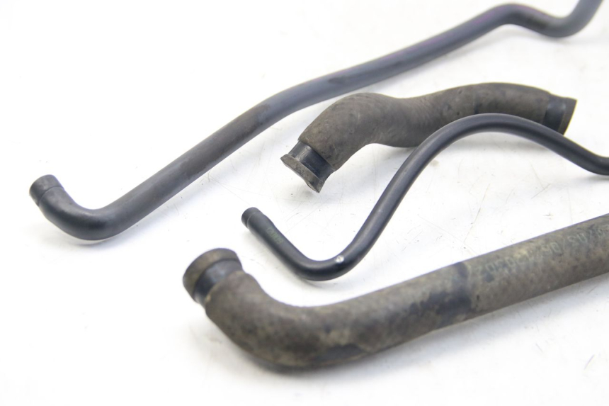 photo de RADIATOR HOSE YAMAHA HW XENTER 125 (2011 - 2017) - Zoom on usage condition