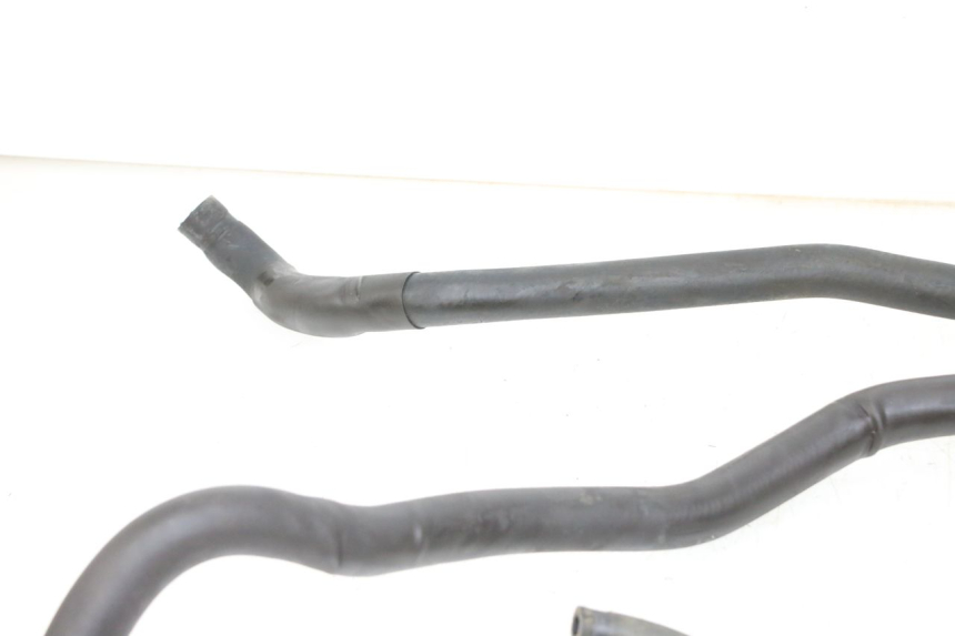 photo de RADIATOR HOSE PIAGGIO MP3 HPE 350 (2018 - 2020) - Technical close-up