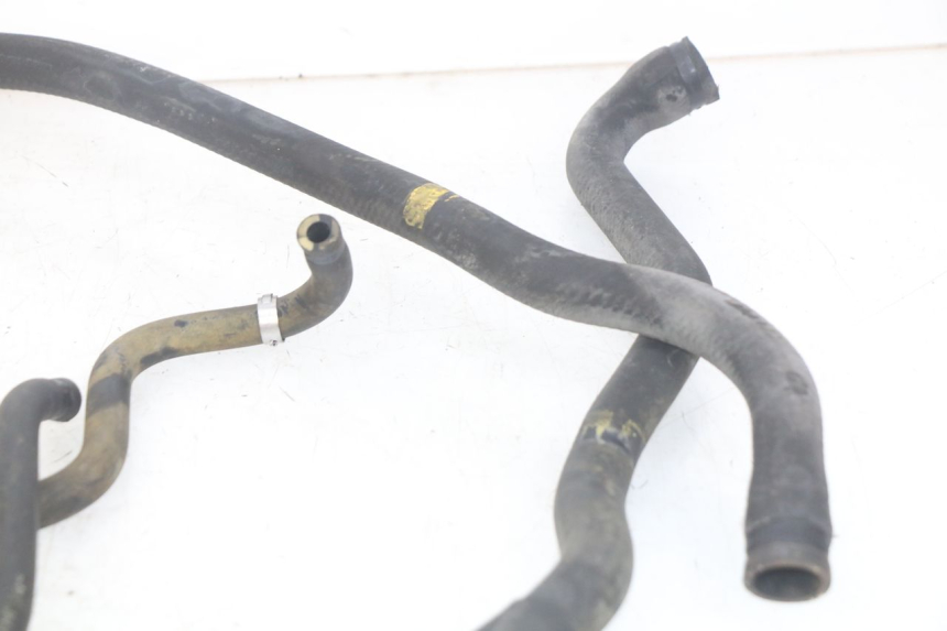 photo de RADIATOR HOSE PIAGGIO MP3 LT 400 (2007 - 2012) - Alternative perspective