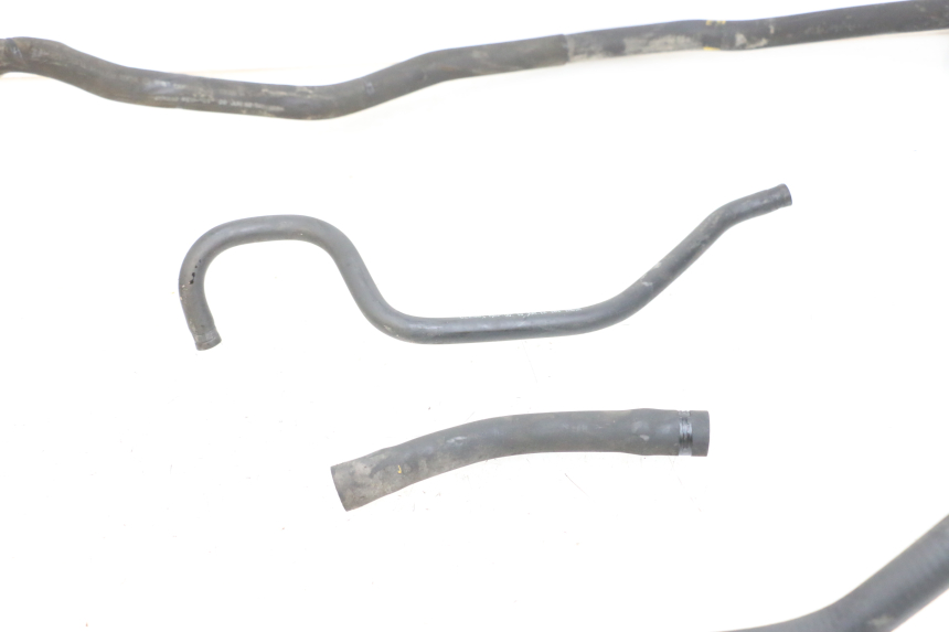 photo de RADIATOR HOSE PIAGGIO MP3 500 (2011 - 2015) - Alternative perspective