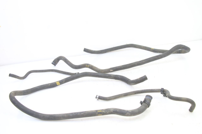 photo de RADIATOR HOSE PIAGGIO MP3 500 (2014 - 2017) - Main view