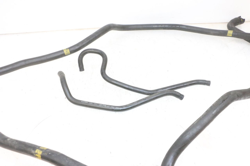 photo de RADIATOR HOSE PIAGGIO MP3 500 (2016 - 2018) - Technical close-up