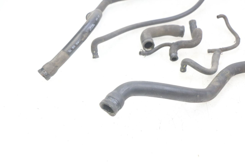 photo de RADIATOR HOSE GILERA NEXUS 125 (2007 - 2009) - Zoom on usage condition