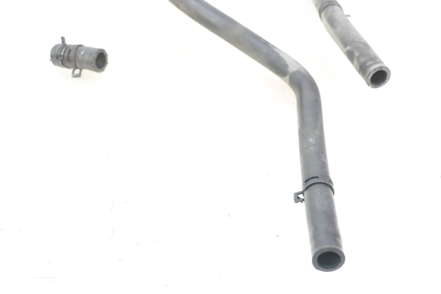 photo de RADIATOR HOSE PEUGEOT ELYSTAR 125 (2002 - 2007) - Zoom on usage condition