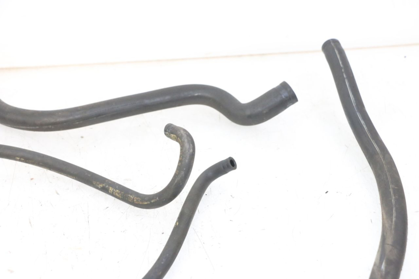 photo de RADIATOR HOSE PIAGGIO BEVERLY 125 (1998 - 2005) - Component detail