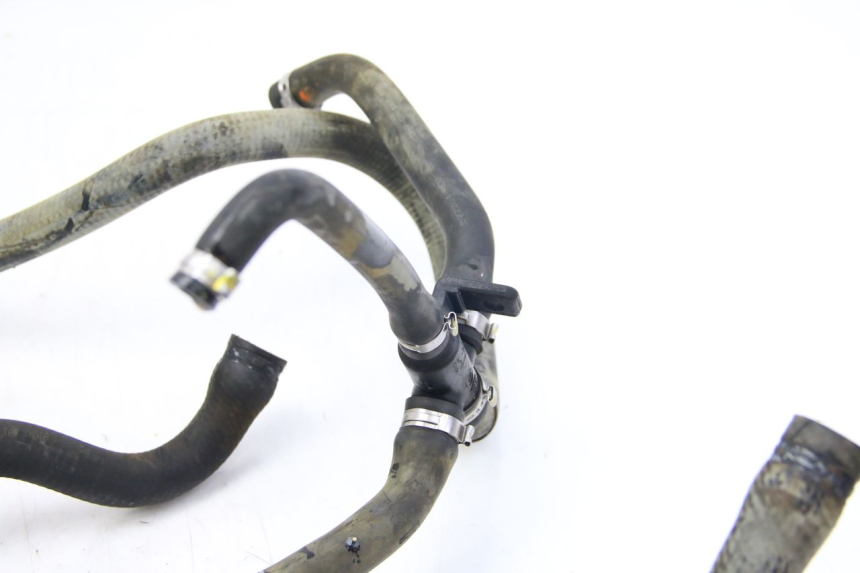 photo de RADIATOR HOSE PIAGGIO VESPA GTS SUPER IE 125 (2009 - 2016) - Technical close-up