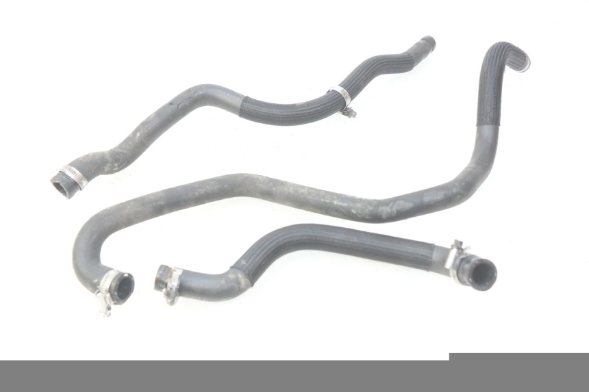 photo de RADIATOR HOSE YAMAHA X-MAX XMAX 125 (2010 - 2013) - Main view