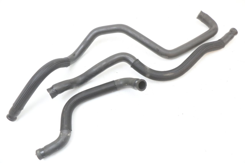 photo de RADIATOR HOSE YAMAHA X-MAX XMAX 125 (2010 - 2013) - Main view