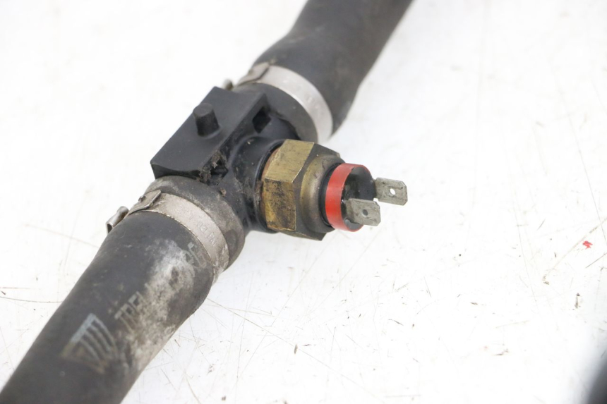 photo de RADIATOR HOSE PIAGGIO XEVO - X EVO 125 (2007 - 2017) - Zoom on usage condition