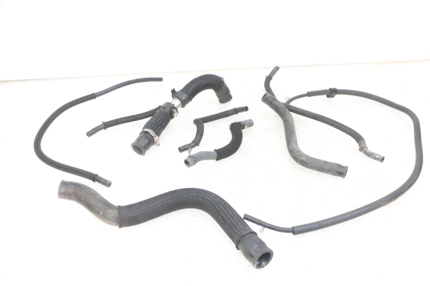 photo de RADIATOR HOSE YAMAHA XJ6 ABS 600 (2008 - 2016) - Alternative perspective