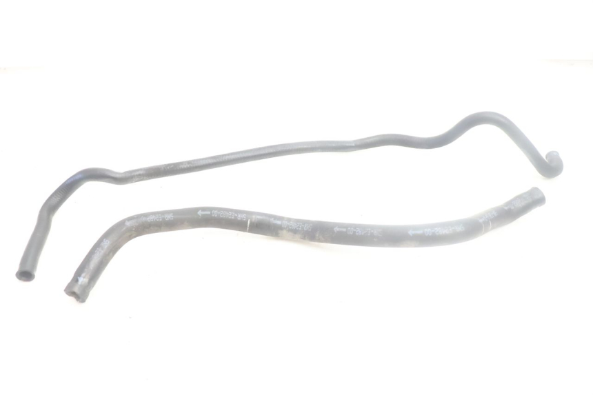 photo de RADIATOR HOSE YAMAHA YP MAJESTY 125 (2002 - 2006) - Zoom on usage condition
