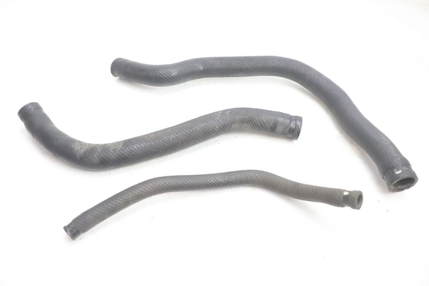 photo de RADIATOR HOSE YAMAHA YZF R GENESIS 750 (1993 - 1998) - Component detail