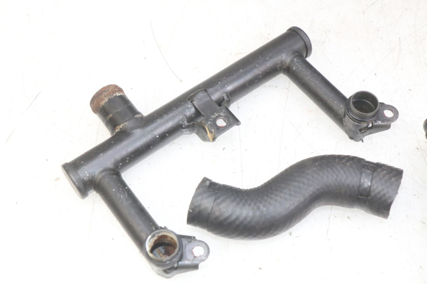photo de RADIATOR HOSE KAWASAKI Z 750 (2007 - 2013) - Surface and material condition