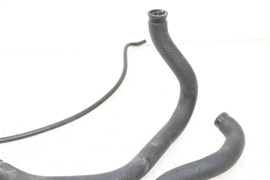 photo de RADIATOR HOSE KAWASAKI ZX-6R ZX6R 600 (1995 - 1997) - Zoom on usage condition