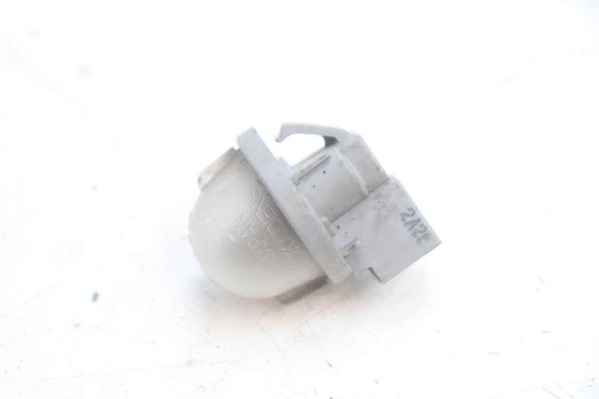 photo de NUMBER PLATE LIGHTING SUZUKI BURGMAN EXECUTIVE ABS 650 (2006 - 2012) - Component detail