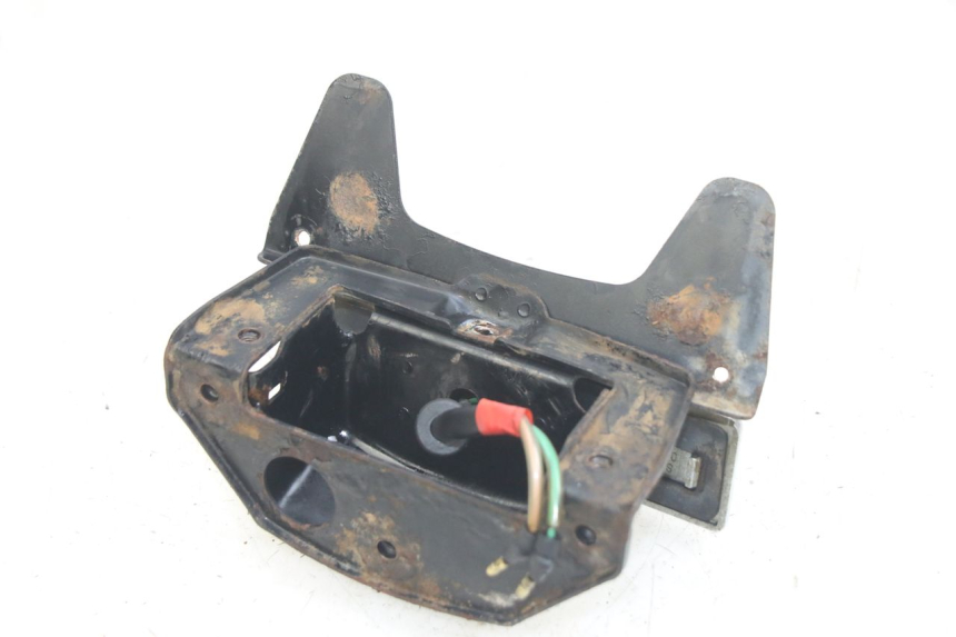 photo de LICENSE PLATE LIGHT HONDA CA REBEL 125 (1995 - 2001) - Technical close-up