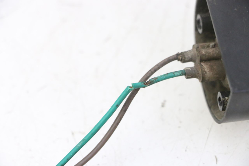 photo de NUMBER PLATE LIGHTING KYMCO GRAND DINK 125 (2008 - 2014) - Zoom on usage condition