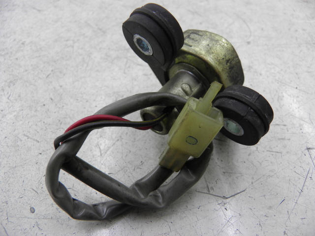 photo de NUMBER PLATE LIGHTING KAWASAKI ZZR 600 (1995 - 2004) - Component detail