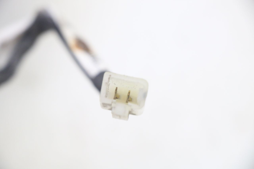 photo de NUMBER PLATE LIGHTING PIAGGIO MP3 HPE 350 (2018 - 2020) - Fixing points details