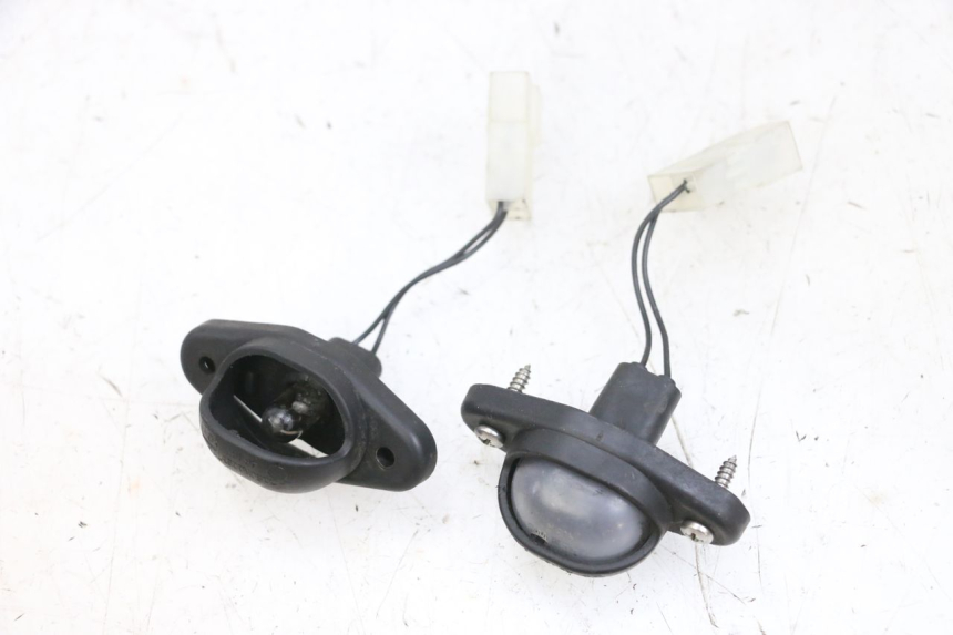 photo de NUMBER PLATE LIGHTING PIAGGIO MP3 500 (2016 - 2018) - Zoom on usage condition