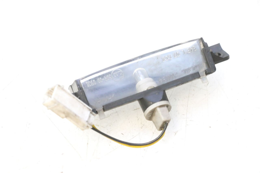 photo de NUMBER PLATE LIGHTING PIAGGIO MP3 125 (2006 - 2014) - Main view
